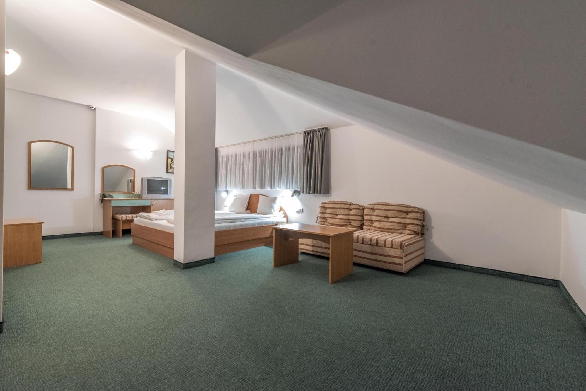 Hotel Iceberg バンスコ エクステリア 写真